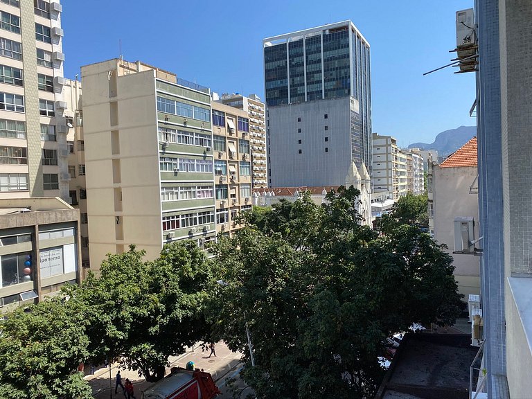Duas Suítes, segunda quadra da praia