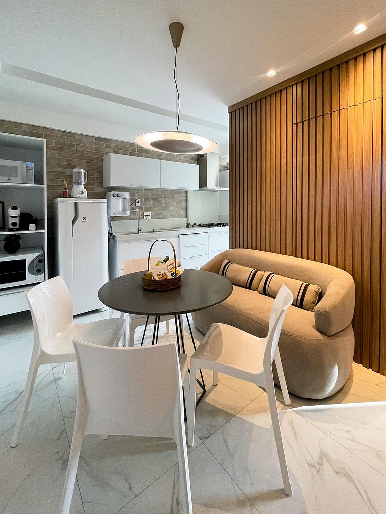 Beautiful apartment on the second block from the beach