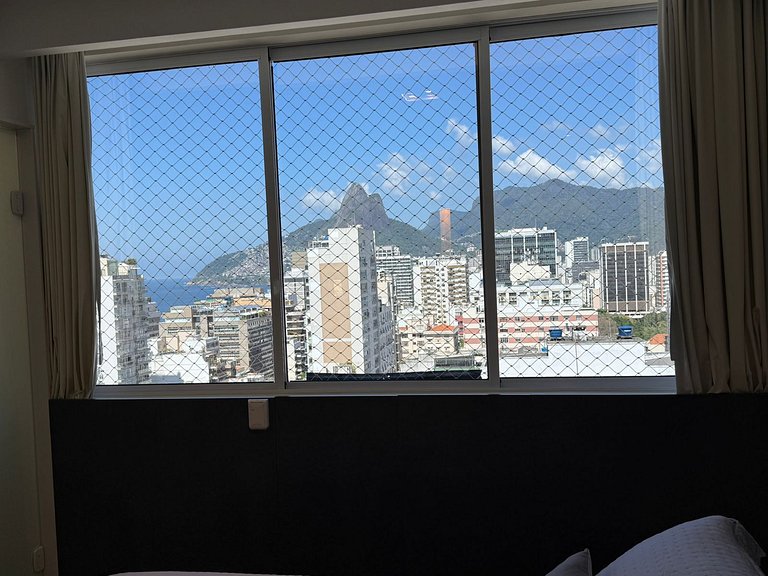 Duas suítes com vista deslumbrante em Ipanema