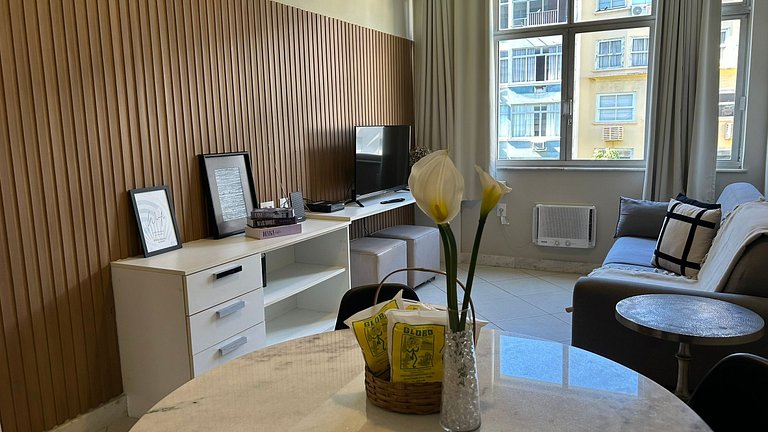 Posto 9, Ipanema 2 bedrooms with suite